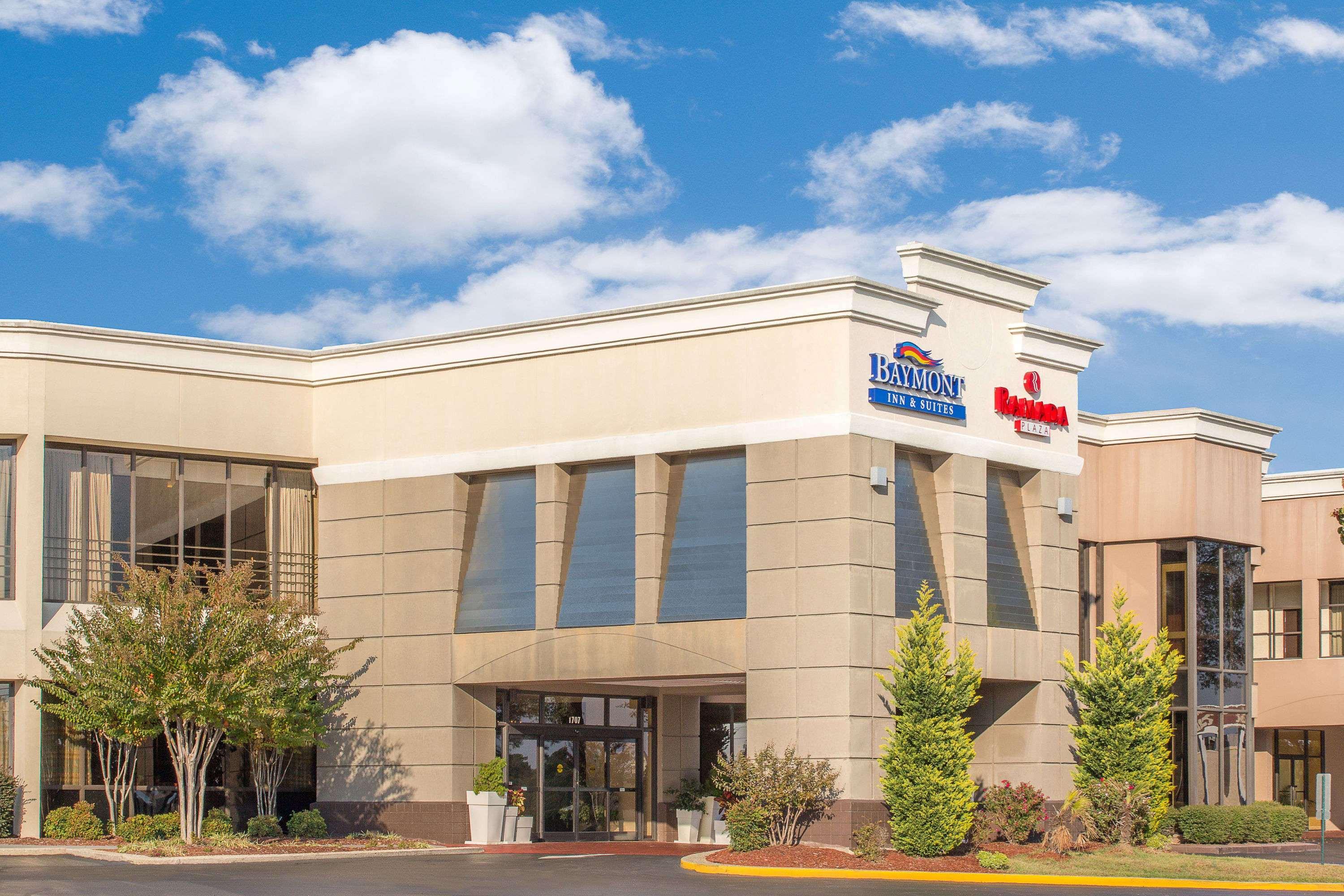 Ramada Plaza By Wyndham Fayetteville Fort Bragg Area Zewnętrze zdjęcie