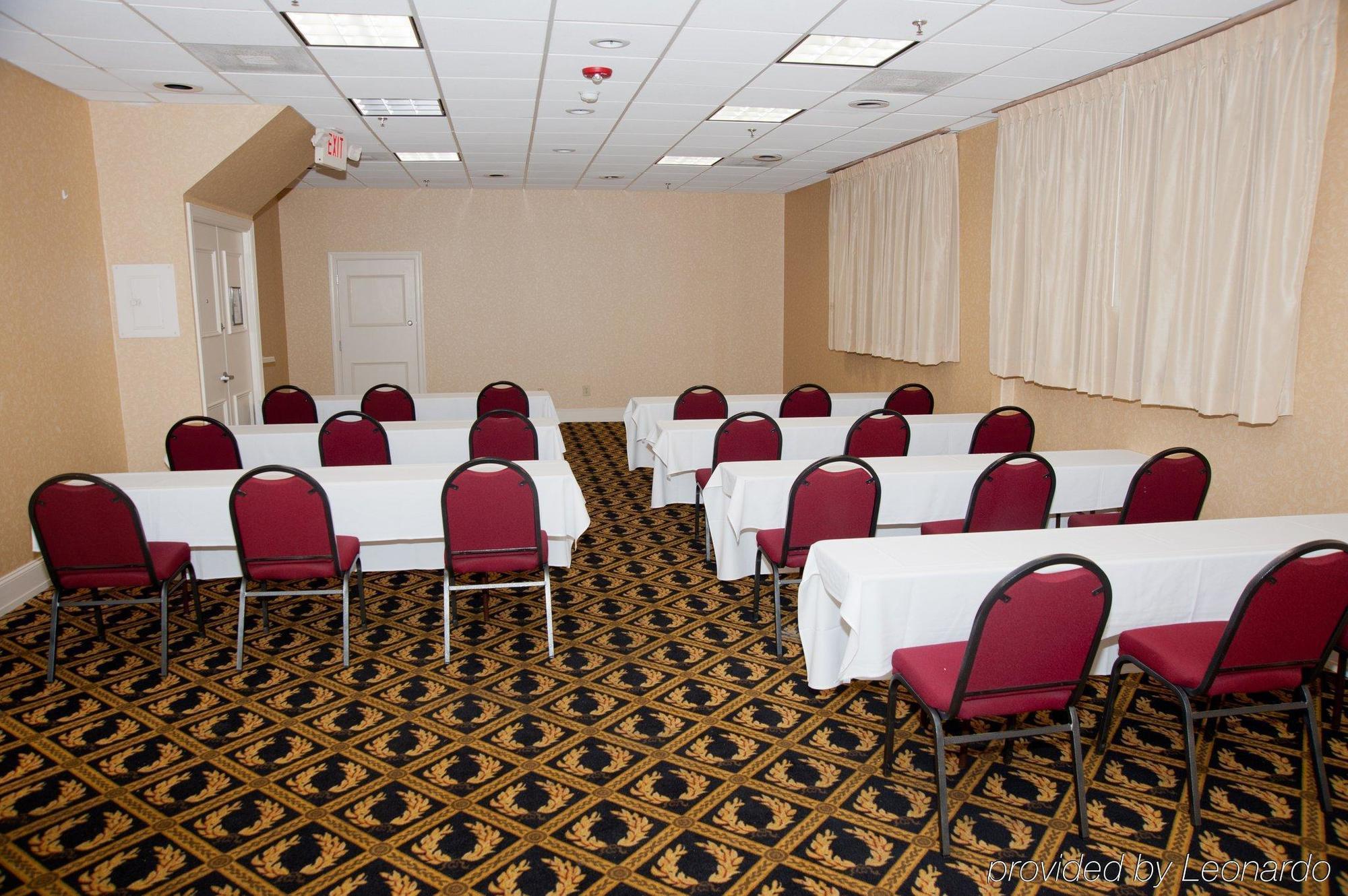 Ramada Plaza By Wyndham Fayetteville Fort Bragg Area Zewnętrze zdjęcie